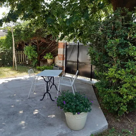 Maison Ustou46 Cahors Exterior photo
